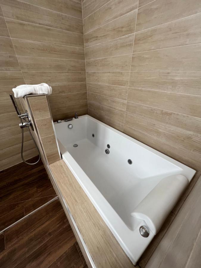 Arena Luxury Rooms Verona Exterior photo